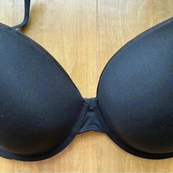 Calvin Klein 34DD Black Bra with Mesh Trim - Picture 3 of 13